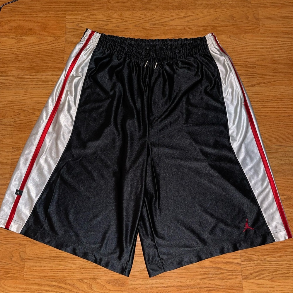 Vintage Rare Nike Air Jordan Black White Red Basketball Shorts 3xL Men’s
